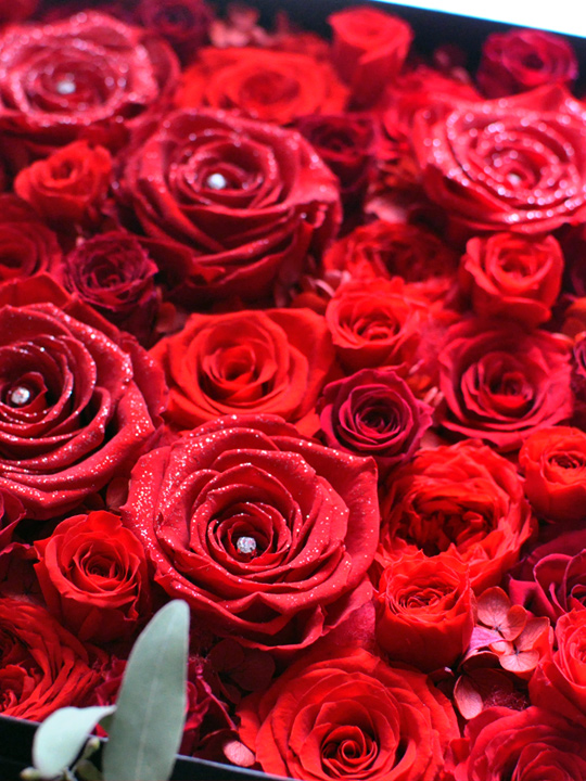 赤バラ 50本 大きい 記念日 プロポーズ ボックスフラワー プリザーブドフラワー